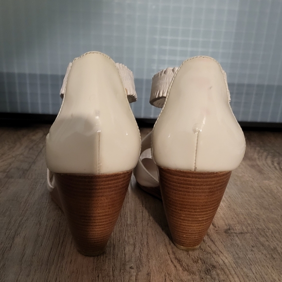 Michael Kors Cream Wedge Sandals - Picture 6 of 10